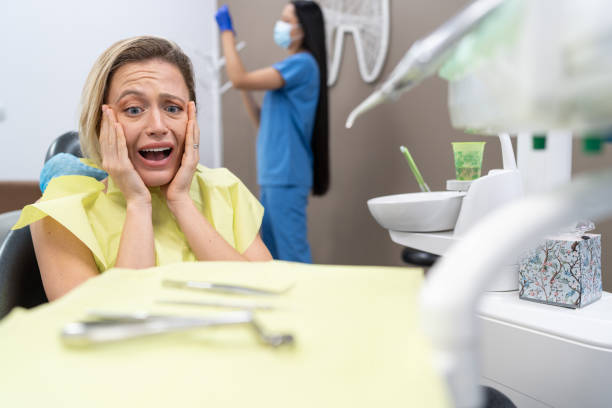 Best Emergency Denture Repair in Grant Park, IL